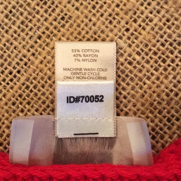 LOFT❤️Red Crochet Poncho (One Size Fits Most) - Picture 5 of 5